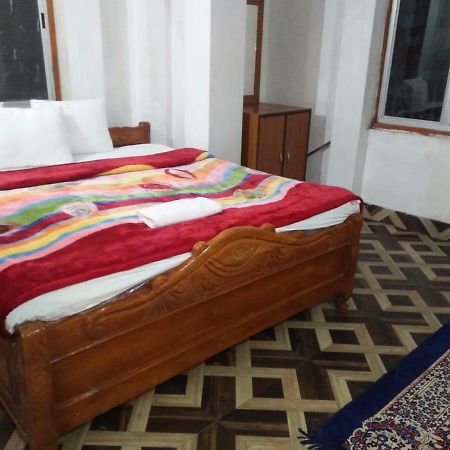 دارجيلنغ Nirala Guest House المظهر الخارجي الصورة